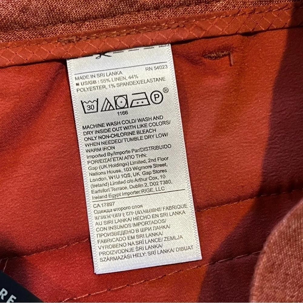 Banana Republic new banana